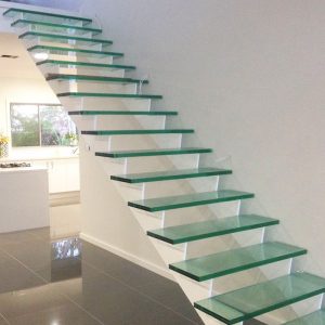 نرده شیشه ای توکار