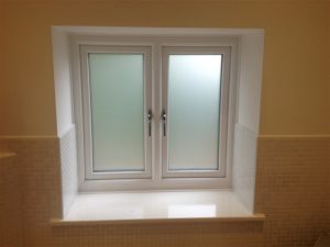 شیشه ساتینا