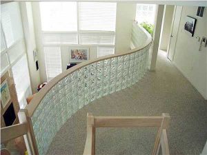 بلوک شیشه ای رنگی