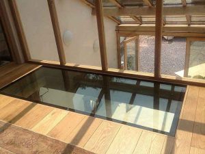 شیشه لمینت رنگی