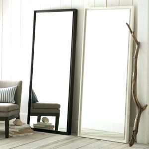 آینه اتاق پرو