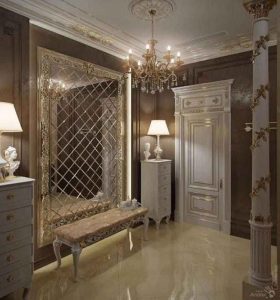 آینه روی دیوار