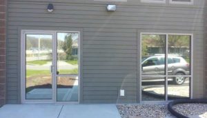 شیشه آینه ای