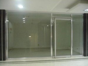 شیشه سکوریت فروشگاه