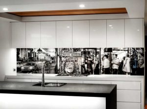 شیشه بین کابینتی