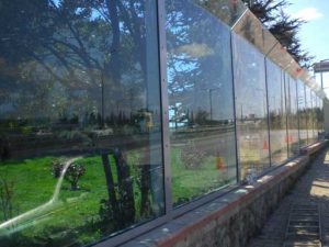 طلق شیشه ای شفاف