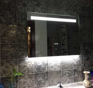 آینه ضد بخار