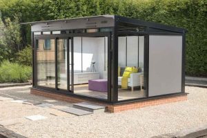 اتاقک شیشه ای