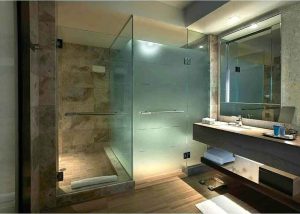 شیشه ساتینا