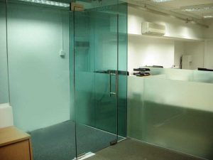 شیشه ضد ضربه