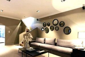 آینه گرد دیواری