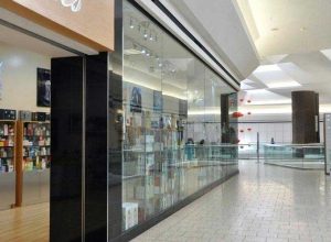 شیشه سکوریت فروشگاه