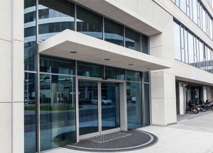 قیمت شیشه سکوریت