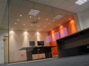 کارخانه شیشه سکوریت