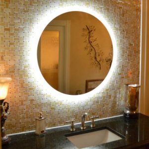 آینه سرویس بهداشتی