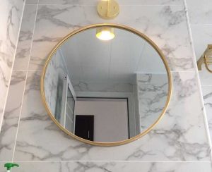 آینه نقره ای