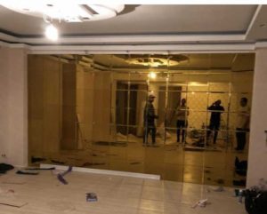 آینه کاری پشت تلویزیون