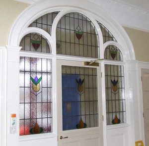 شیشه دکوراتیو