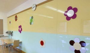 شیشه رنگی لاکوبل