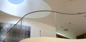 نرده شیشه ای راه پله