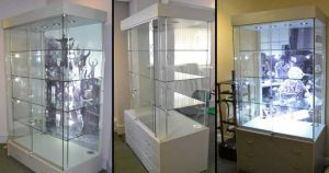 کمد شیشه ای