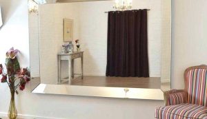 آینه اتاق خواب