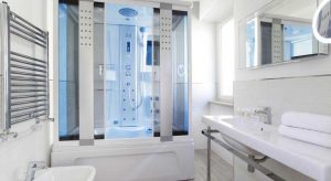 آینه کاری هتل