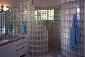 بلوک شیشه ای رنگی