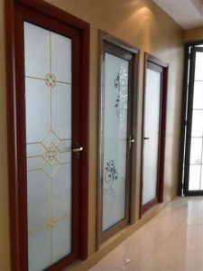 درب آلومینیومی دستشویی