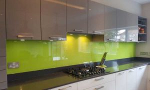 شرکت شیشه رنگی