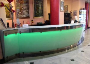 شیشه خم لمینت