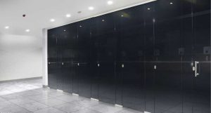 شیشه رنگی دیوارپوش