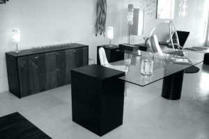 میز مدیریت شیشه ای