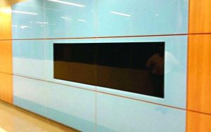 پارتیشن شیشه ای رنگی