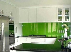 شیشه رنگی تزیینی