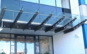 طلق شیشه ای شفاف