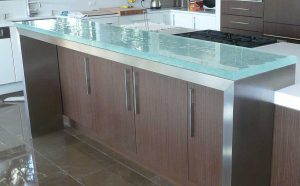 میز شیشه ای آشپزخانه