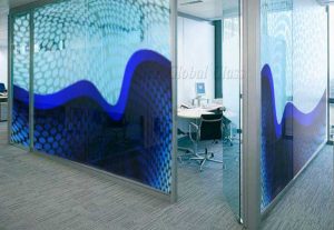 پارتیشن شیشه ای رنگی