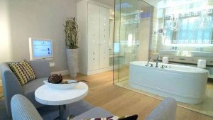 پارتیشن شیشه ای سرویس بهداشتی