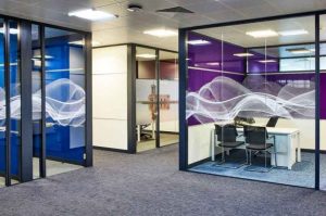 چاپ روی شیشه