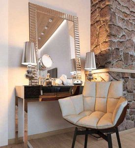 آینه سلطنتی