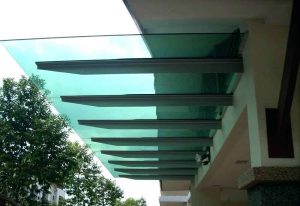 سقف شیشه ای