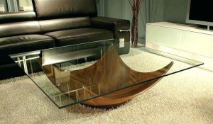 شیشه روی میز