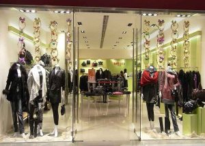 شیشه سکوریت فروشگاه