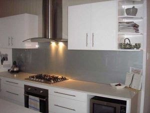 شیشه کابینت