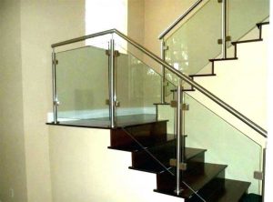نرده شیشه ای راه پله