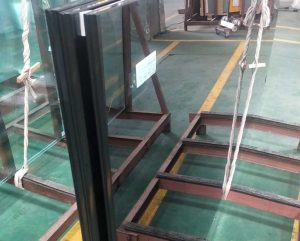 کارخانه شیشه لمینت