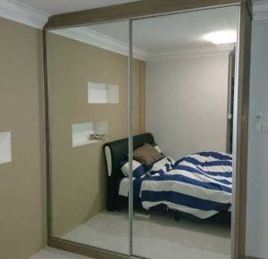 درب اتاق خواب