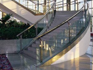 شیشه خم لمینت