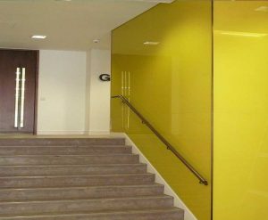 شیشه های رنگی